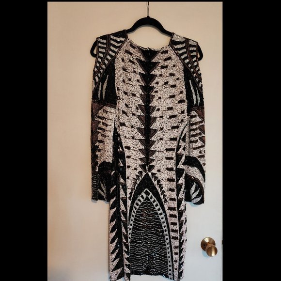 Lara Design Stunning Formal Sequin Midi Dress - BNWT Size 12 - Picture 6 of 9